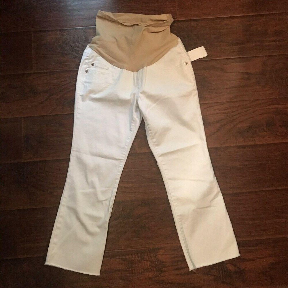 LED Lux White Denim Raw Hem Crop Maternity 26